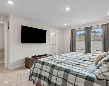 14753 Cashew Avenue - Photo Thumbnail 16