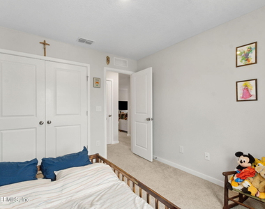 14753 Cashew Avenue - Photo Thumbnail 24