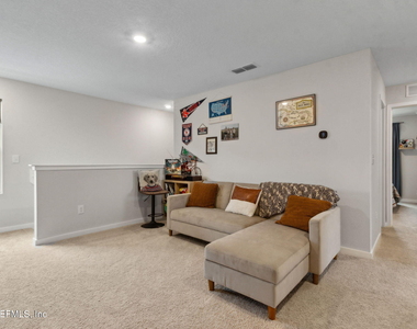 14753 Cashew Avenue - Photo Thumbnail 12