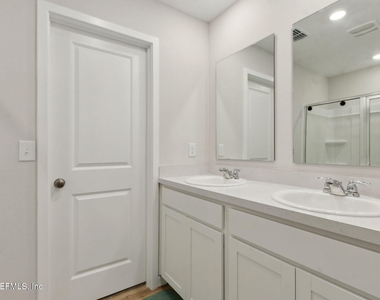 14753 Cashew Avenue - Photo Thumbnail 19