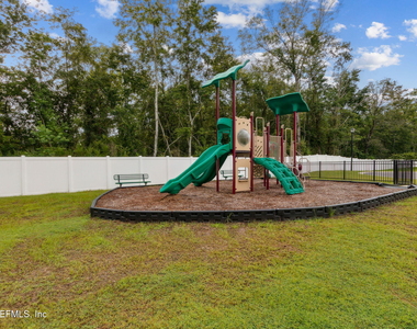 14753 Cashew Avenue - Photo Thumbnail 31