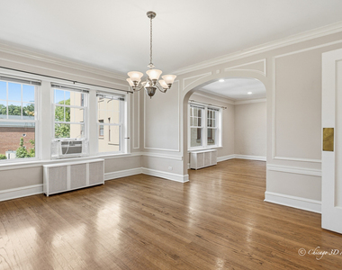 906 Greenwood Street - Photo Thumbnail 4
