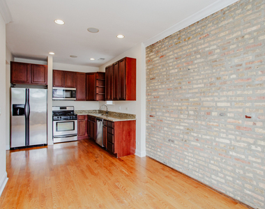 6150 N Ravenswood Avenue - Photo Thumbnail 4