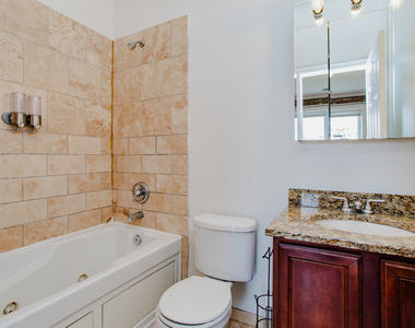 6150 N Ravenswood Avenue - Photo Thumbnail 14