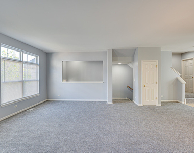3355 Kentshire Circle - Photo Thumbnail 6
