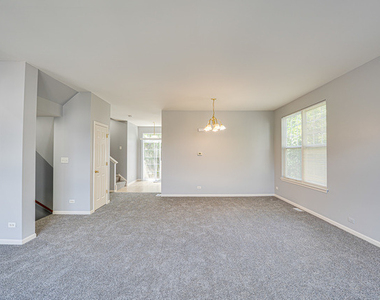 3355 Kentshire Circle - Photo Thumbnail 3