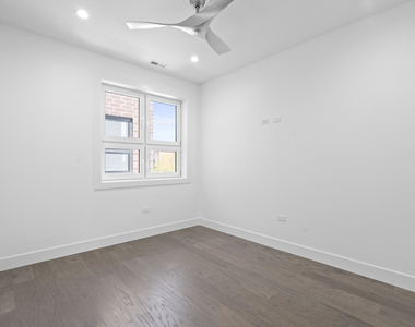 3008 W Belmont Avenue - Photo Thumbnail 13