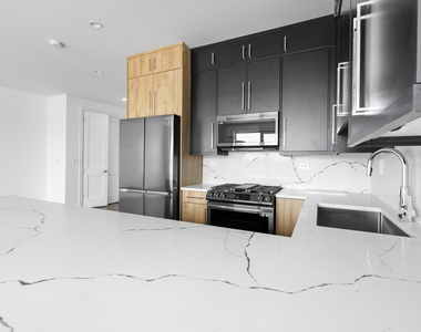 3008 W Belmont Avenue - Photo Thumbnail 29