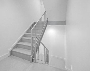 3008 W Belmont Avenue - Photo Thumbnail 30