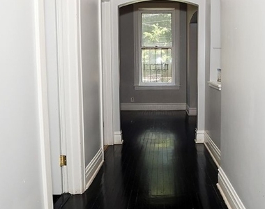 5427 S Blackstone Avenue - Photo Thumbnail 13