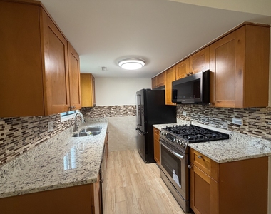 2192 Wildwood Lane - Photo Thumbnail 2