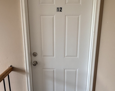 17138 71st Avenue - Photo Thumbnail 1
