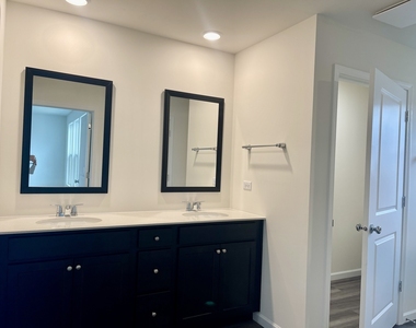 721 Dropseed Lane - Photo Thumbnail 10