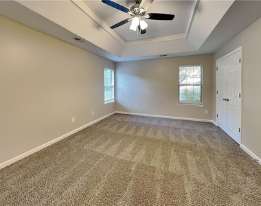 7005 Greenfield Lane - Photo Thumbnail 9
