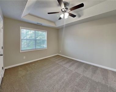 6161 Longwood - Photo Thumbnail 7