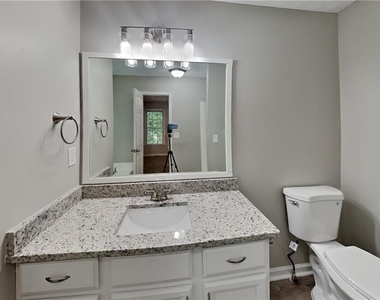 170 Sterling Drive - Photo Thumbnail 8