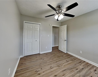 39 Fawn Trail - Photo Thumbnail 12