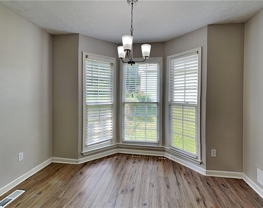 39 Fawn Trail - Photo Thumbnail 23