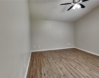 39 Fawn Trail - Photo Thumbnail 15