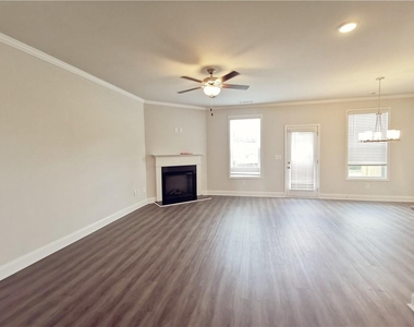 3855 Brookburn Park - Photo Thumbnail 10