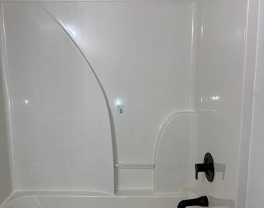 920 Charles Hall Drive - Photo Thumbnail 17