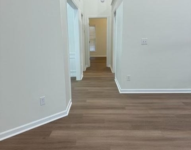 920 Charles Hall Drive - Photo Thumbnail 24