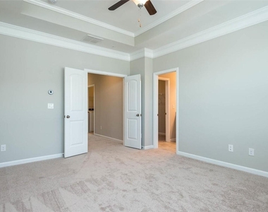 503 Headwind Way - Photo Thumbnail 19