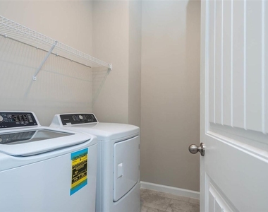 503 Headwind Way - Photo Thumbnail 25