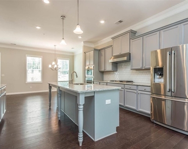 503 Headwind Way - Photo Thumbnail 9