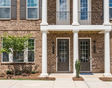 503 Headwind Way - Photo Thumbnail 2