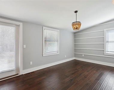 3258 Highland Drive Se - Photo Thumbnail 24