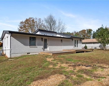 3258 Highland Drive Se - Photo Thumbnail 41
