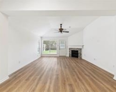 25938 Chapman Falls Drive - Photo Thumbnail 15