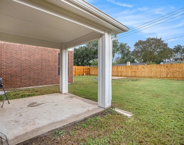 3811 Misty Falls Lane - Photo Thumbnail 21