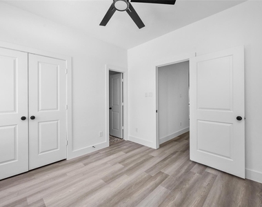 4612 Crown Grove Lane - Photo Thumbnail 28