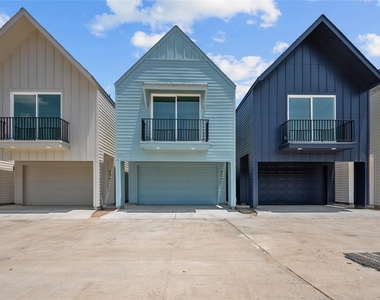 4612 Crown Grove Lane - Photo Thumbnail 1