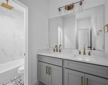 4612 Crown Grove Lane - Photo Thumbnail 26