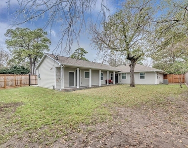 331 W 30th Street - Photo Thumbnail 26