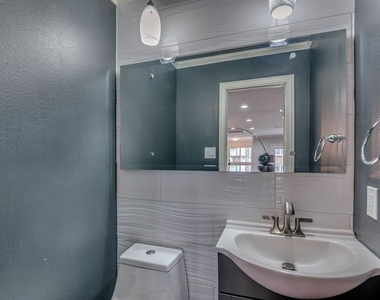 331 W 30th Street - Photo Thumbnail 8