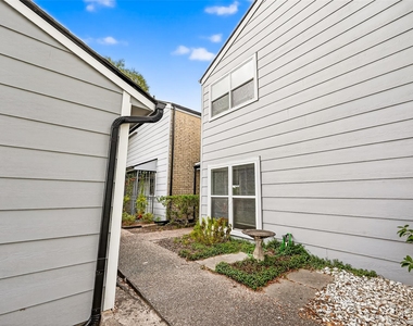 711 Worthshire Street - Photo Thumbnail 21