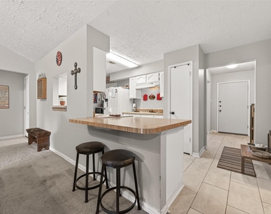 22515 Archibald Blair Lane - Photo Thumbnail 3