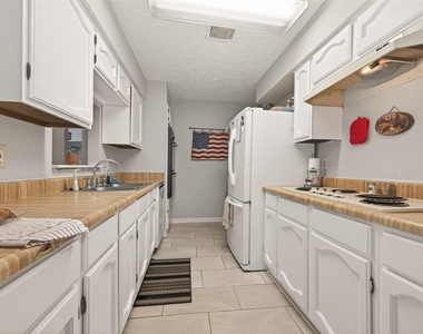 22515 Archibald Blair Lane - Photo Thumbnail 7