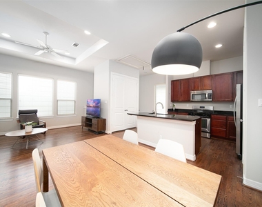 3848 Center Street - Photo Thumbnail 13