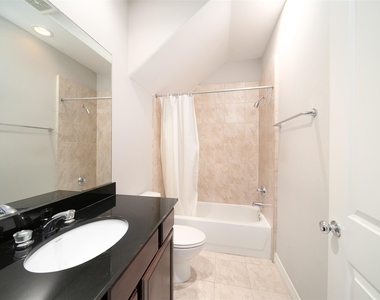 3848 Center Street - Photo Thumbnail 7