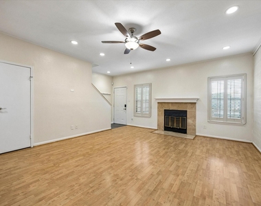 9850 Pagewood Lane - Photo Thumbnail 1