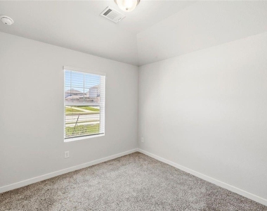 14815 Rain Tree Drive - Photo Thumbnail 13