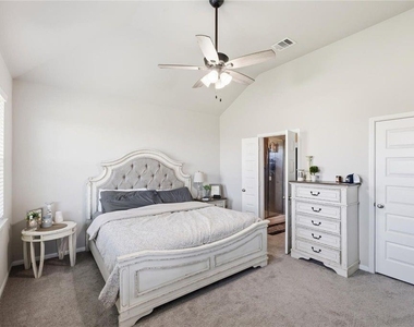 14815 Rain Tree Drive - Photo Thumbnail 9