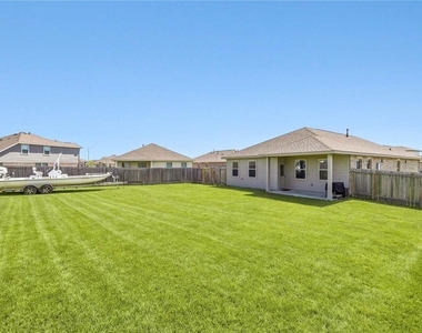 14815 Rain Tree Drive - Photo Thumbnail 18