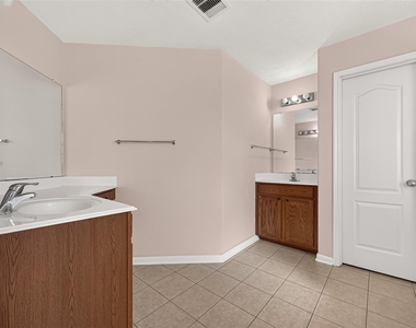 24722 Garnet Shadow Lane - Photo Thumbnail 32