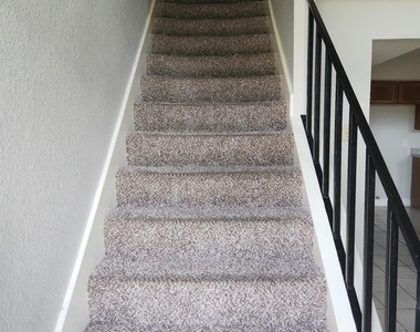 3002 Gilmar Drive - Photo Thumbnail 3
